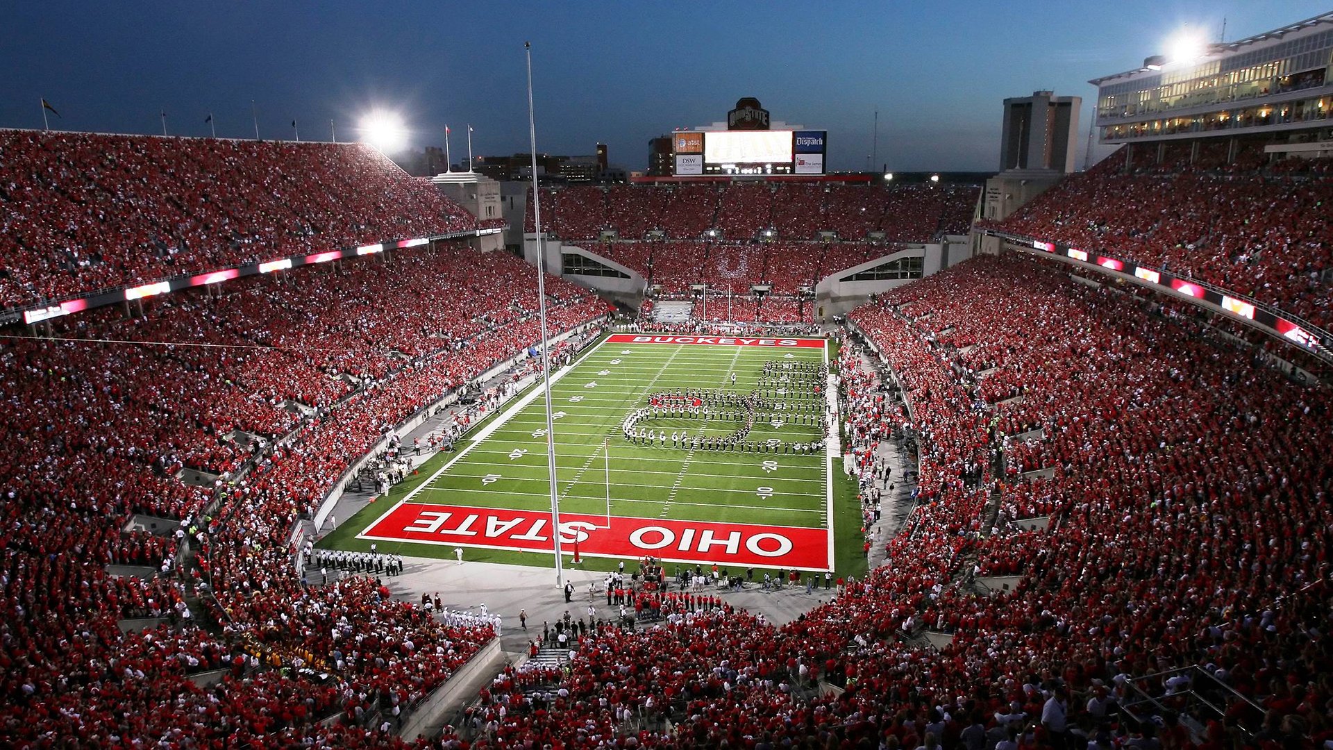 决赛场地气候条件对比赛产生影响,场地设计中的气候条件